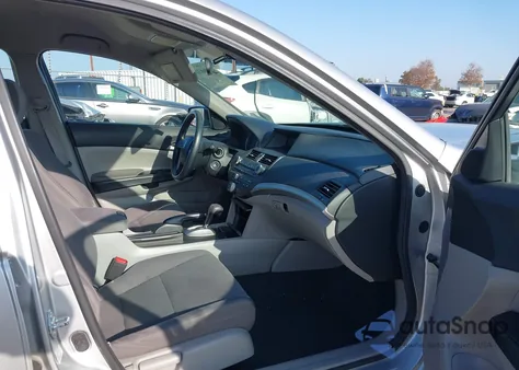 2011 Honda Accord 2.4 Lx-P from USA, damaged, VIN 1HGCP2F49BA099611